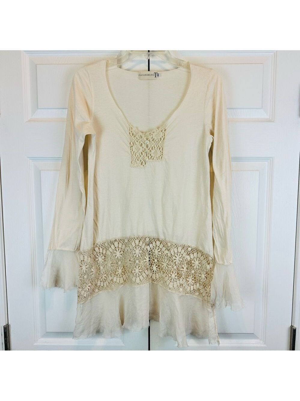 Johnny Was 4 Love And Liberty Floral Lace Cream Tiered Boho Top